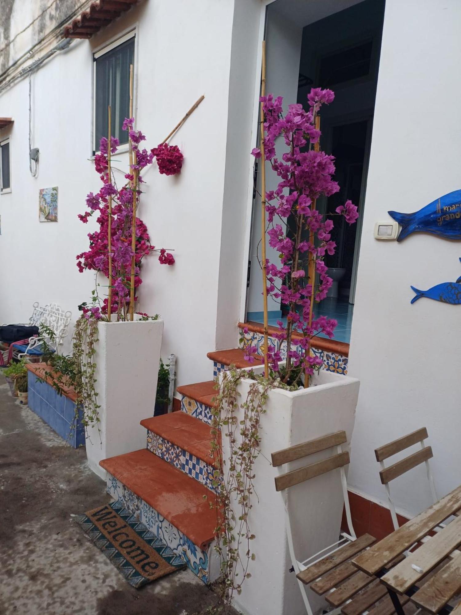 Casa Vacanza Le Tre Sorelle วิเอตริ ภายนอก รูปภาพ